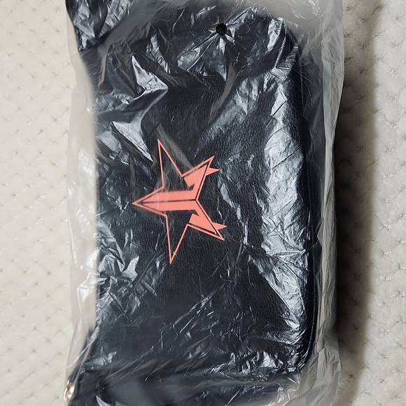 **HP**New Jeffree Star Batwing Clutch Makeup Bag - Picture 6 of 6